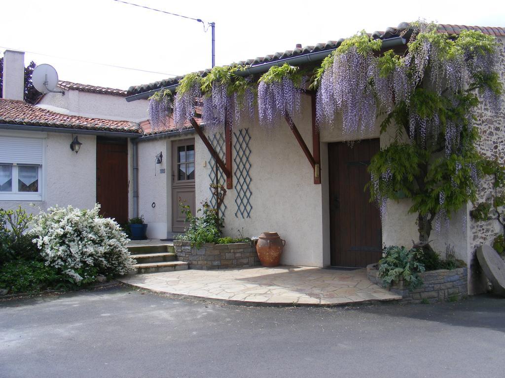 Chambres D'Hotes Vignes Et Loire Drain Luaran gambar