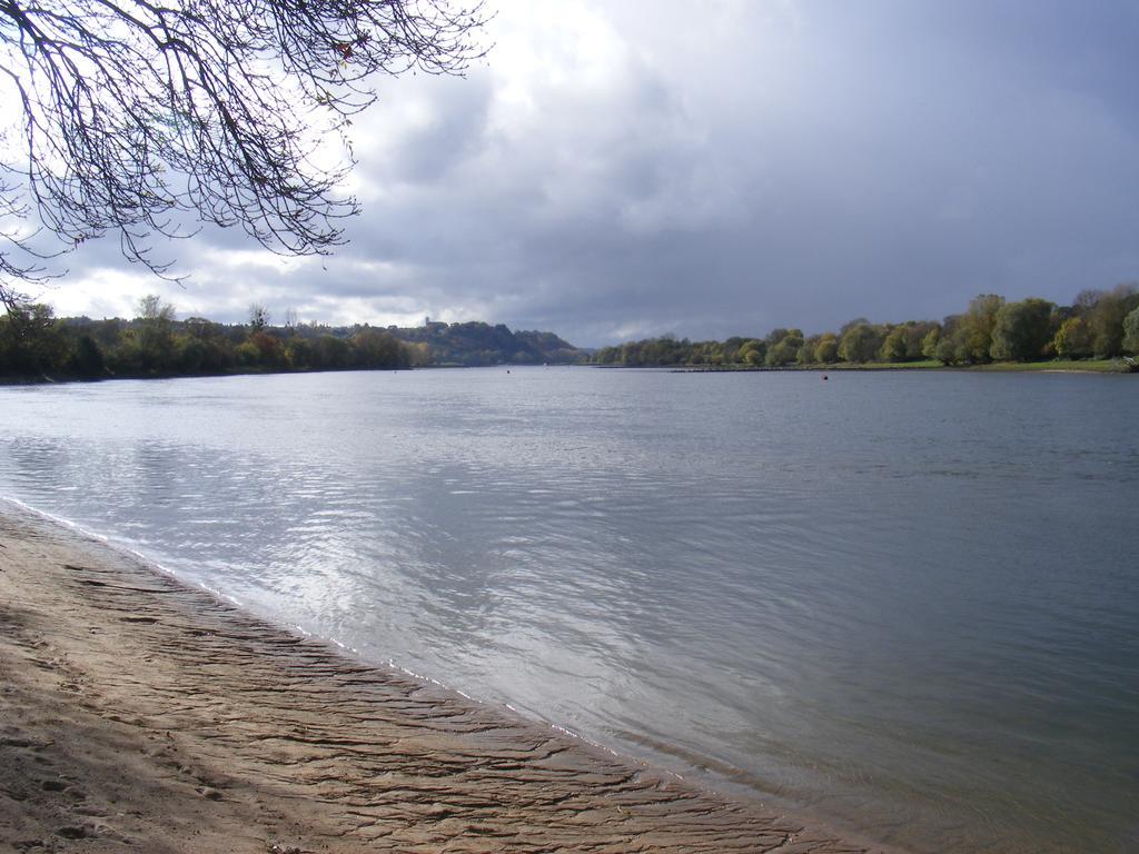 Chambres D'Hotes Vignes Et Loire Drain Luaran gambar